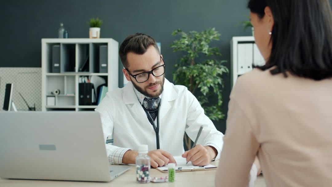 Medical Weight Loss Consultation in Los Angeles Physician meeting with a patient during a medical weight loss consultation